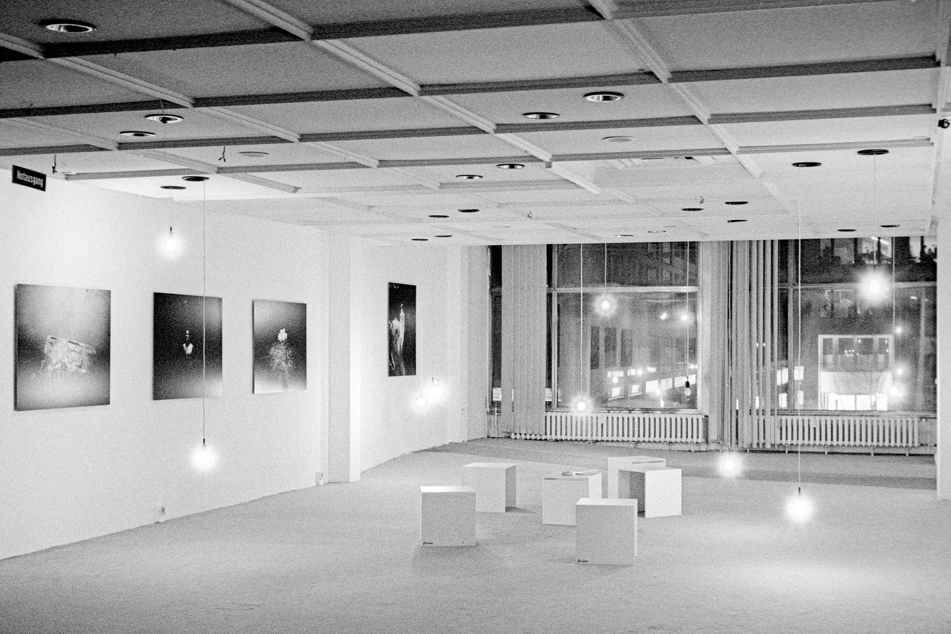 © Martin Frech: Blick in die Ausstellung “Erster Jahrgang”, November 2007
